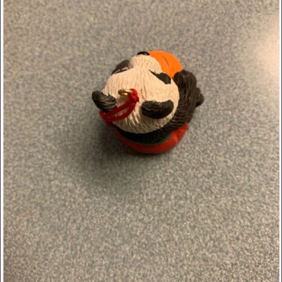 ORNAMENT•VINTAGE AVON PANDA 🐼🏀1998 ORNAMENT🎄 - Picture 3 of 3
